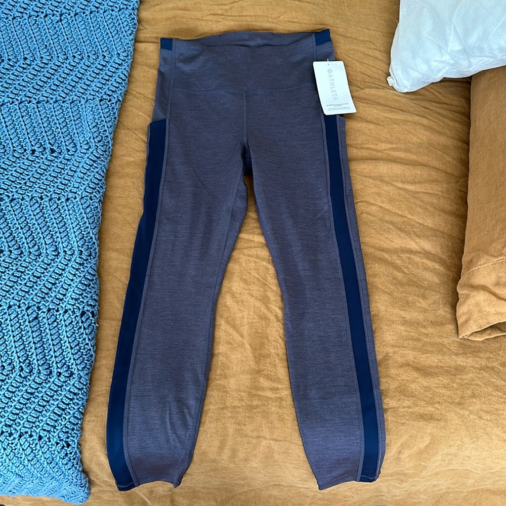 NWT Athleta Ultimate Stash Pocket 7/8